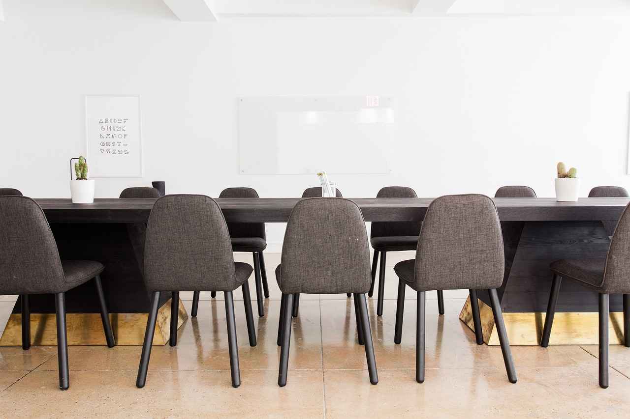 How to Choose the Right Partition Panels?