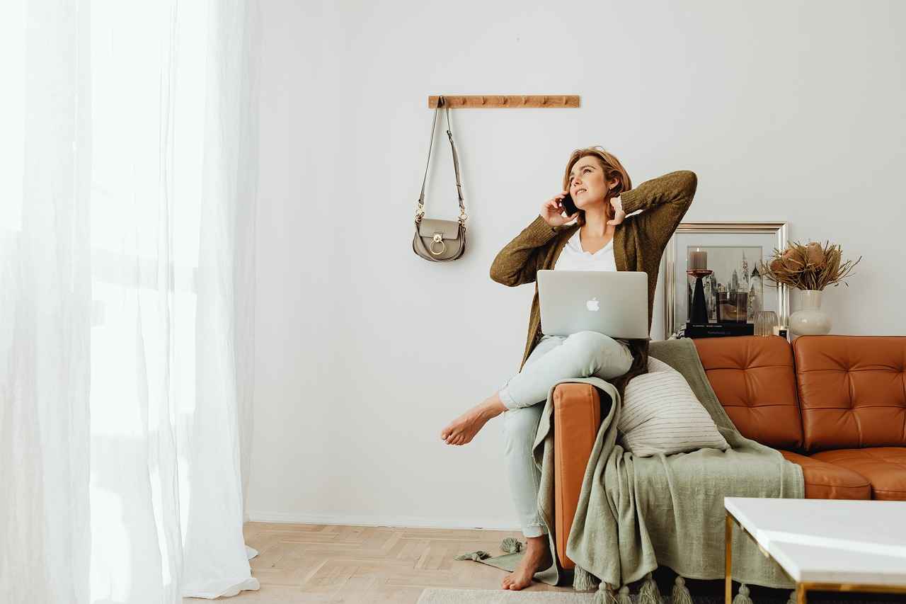 Popular Materials for Room Dividers