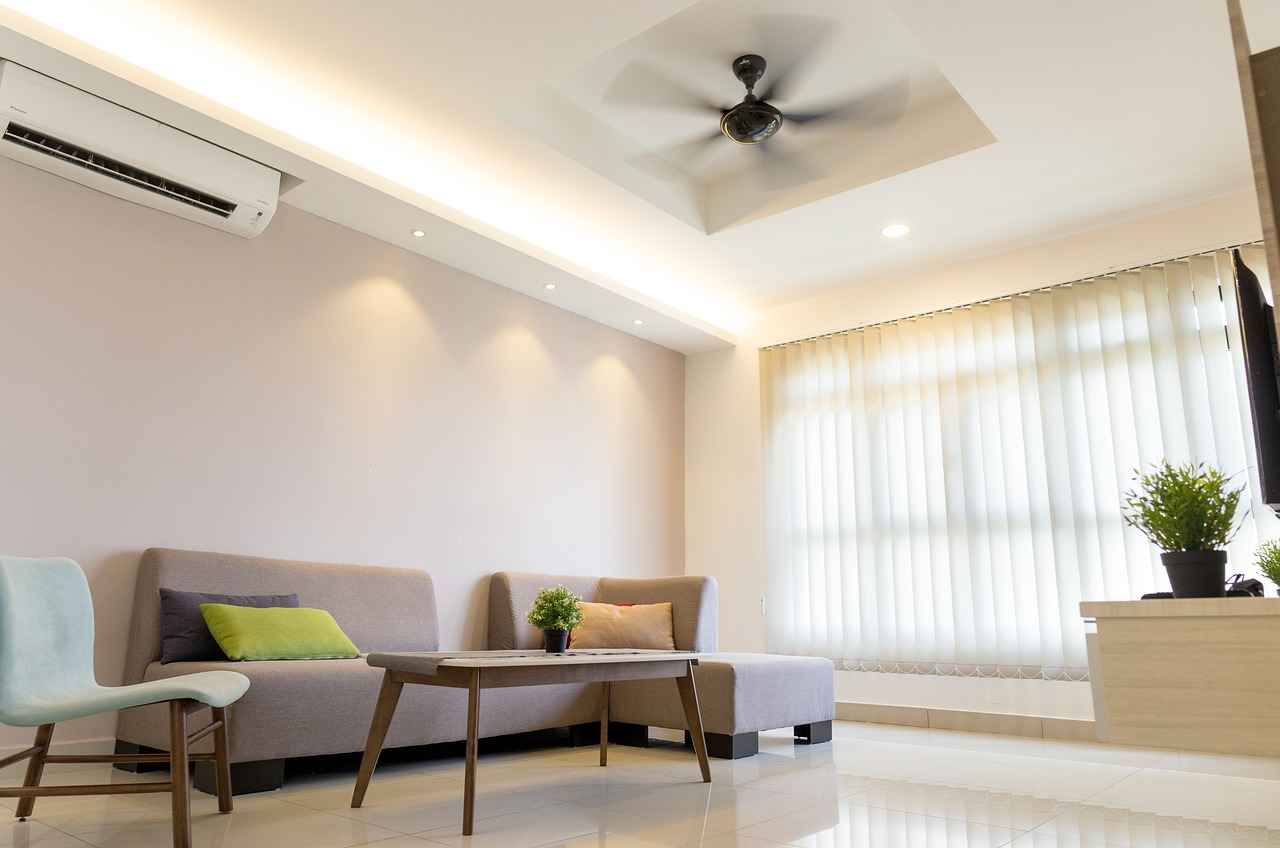 How to Choose the Right Sliding Room Divider