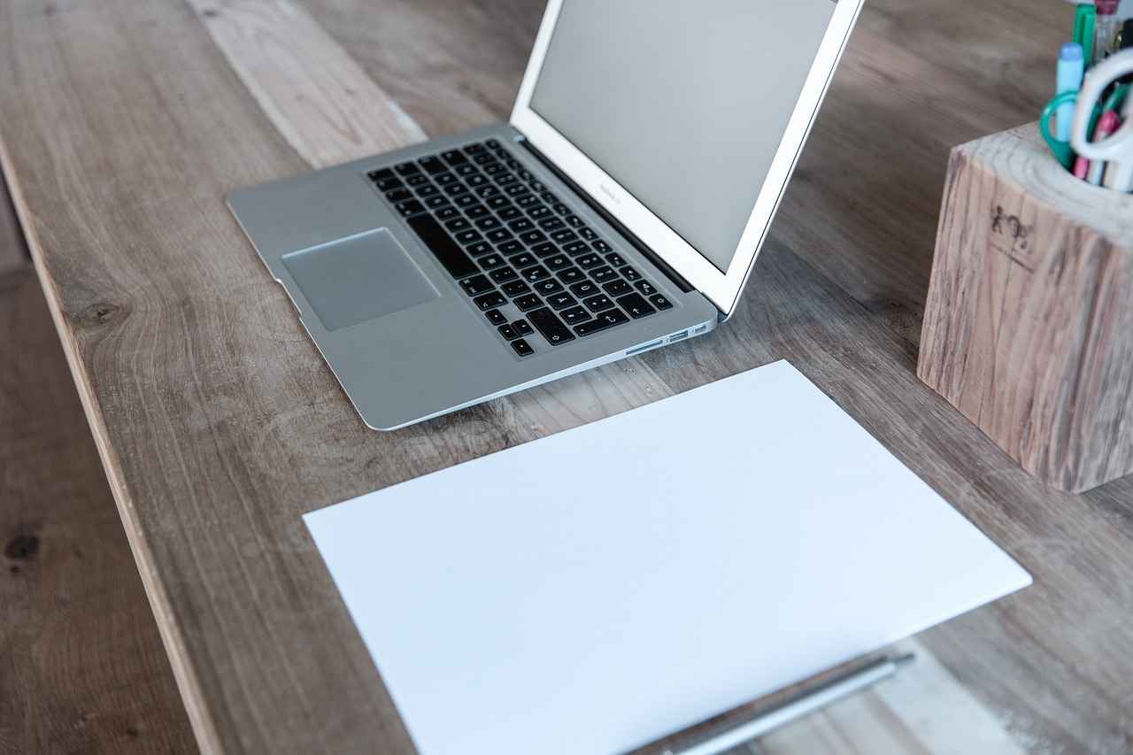 How Do Office Cubicle Dividers Enhance Productivity?